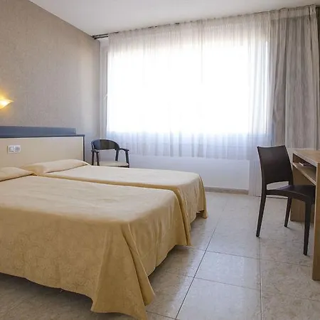Lloret Santa Rosa By Pierre & 4* Lloret de Mar