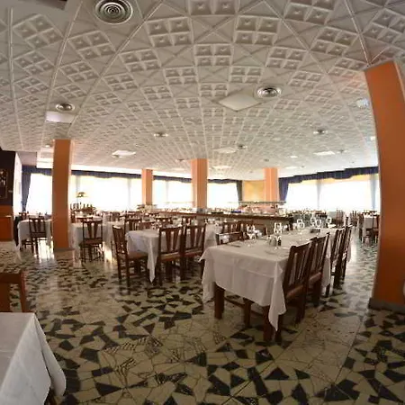 Lloret Santa Rosa By Pierre & 4* Lloret de Mar