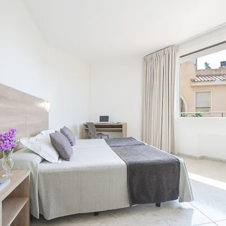Lloret Santa Rosa By Pierre &
