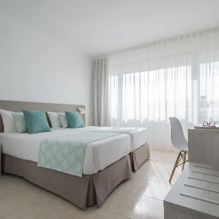 Lloret Santa Rosa By Pierre &